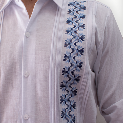 men's Long sleeve guayabera embroidered